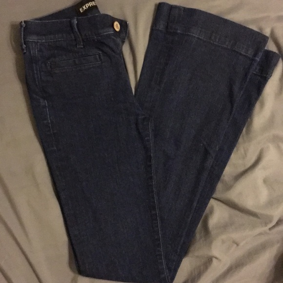 Express Jeans - Picture 2 of 6